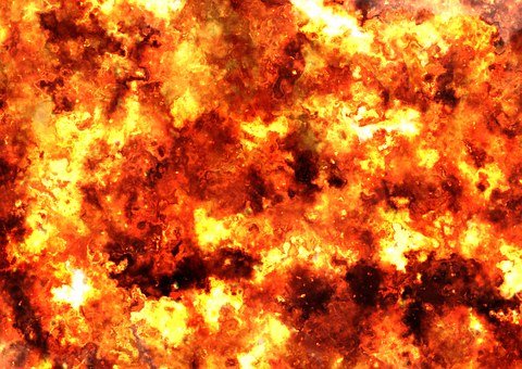 بالصور والفيديو انفجار برمنغهام: العثور على امرأة ميتة ورجل مصاب بجروح خطيرة