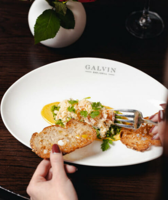 صورة لطبق من اطباق مطعم Galvin Bar & Grill وهو احد افضل مطاعم فطور في لندن