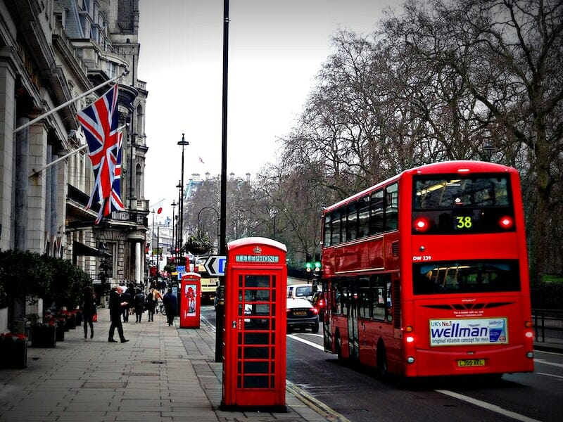 تكلفة المعيشة في لندن للمواصلات العامة والخاصة