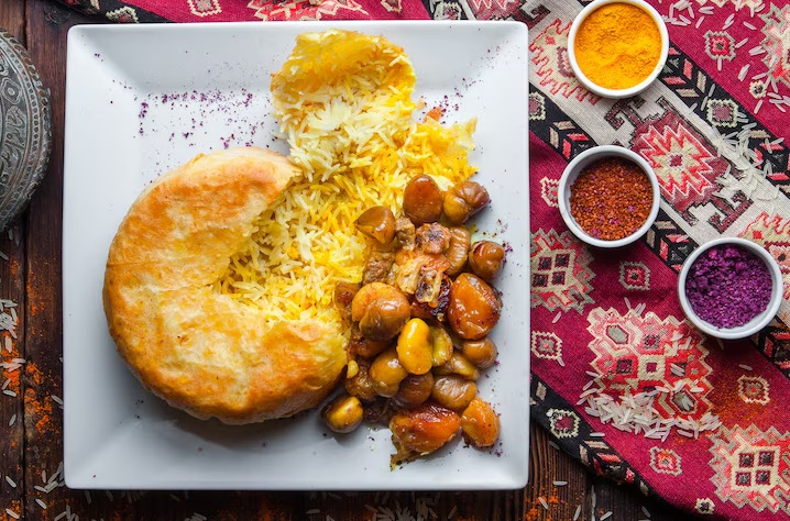 صورة لطبق من أطباق أحد المطاعم الإيرانية وهي من أفضل مطاعم الشرق الأوسط في لندن