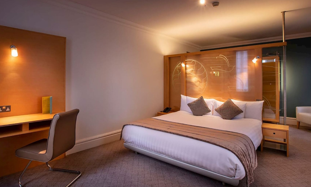 صورة لإحدى غرف فندق Cumberland Place من أحد افضل فنادق لندن شارع العرب (فنادق شارع اجور رود في لندن)