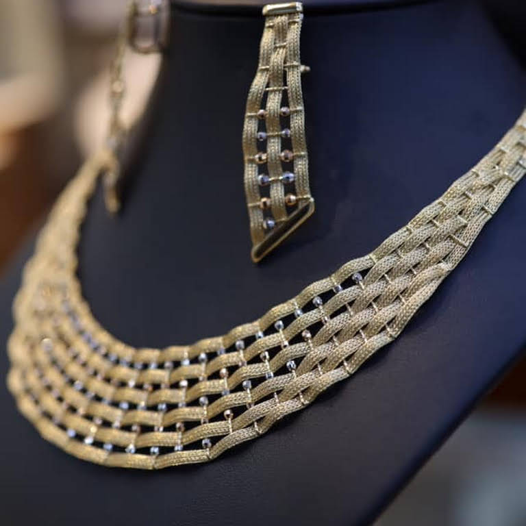 مجوهرات أميرة Amera Jewellery
