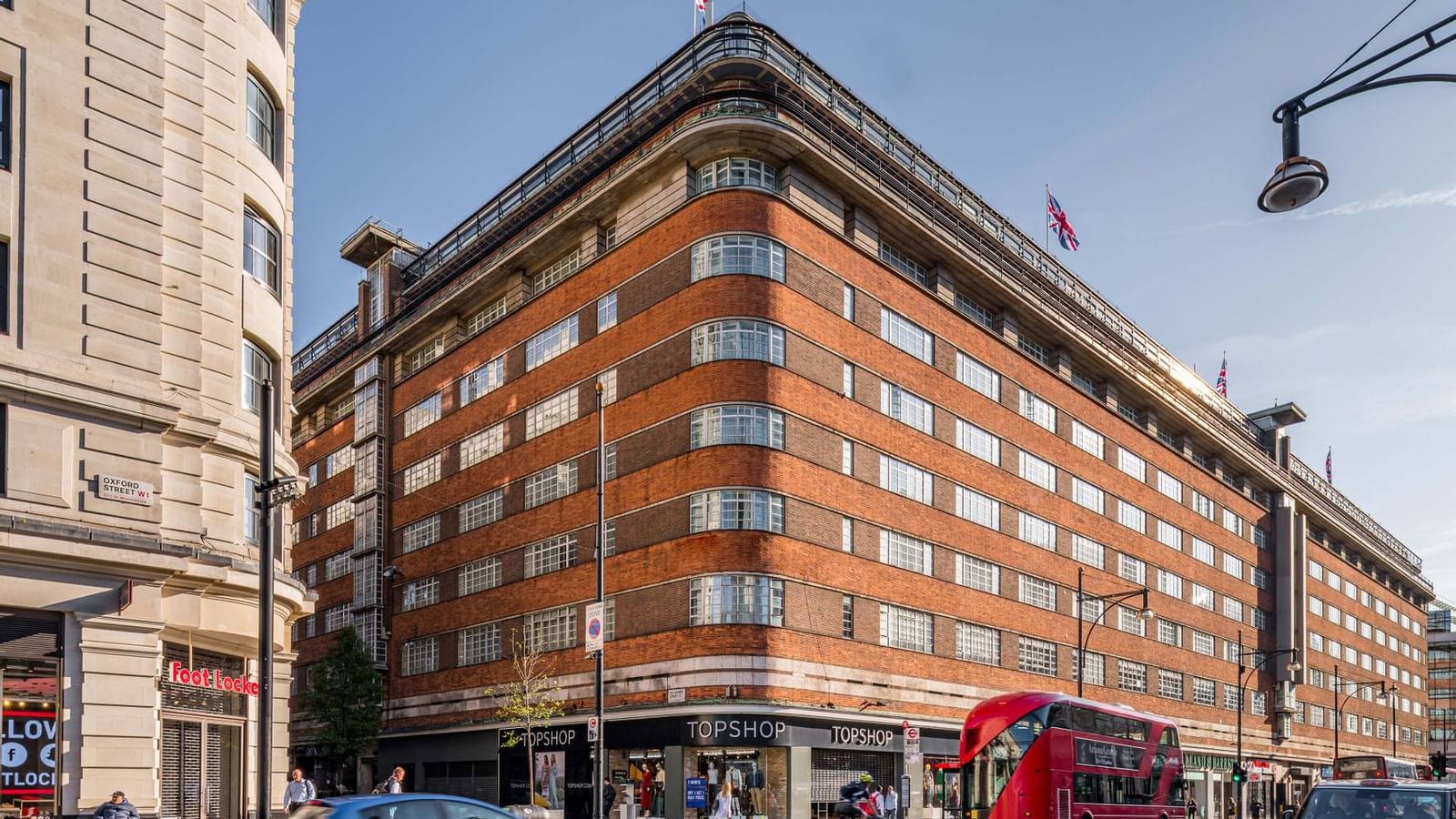 فندق Thistle Marble Arch رفاهية وتميز في قلب لندن