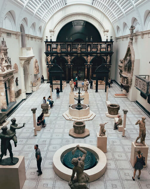 متحف فيكتوريا والبرت في لندن Victoria and Albert Museum