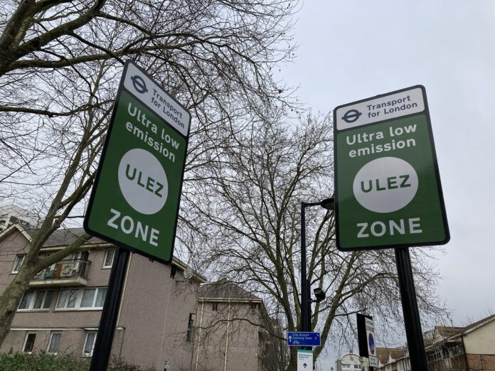 القيادة في لندن: تغريم مواطنين أوروبيين عن طريق الخطأ في منطقة Ulez