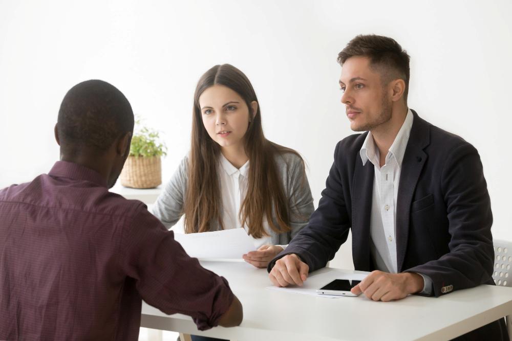 خدمات Adecco Recruitment London